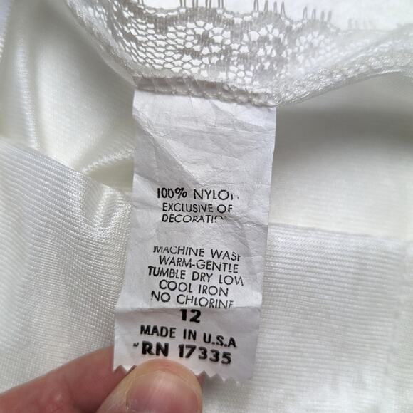 Vintage Slip Girls Size 12 White Nylon Lace - Picture 6 of 6